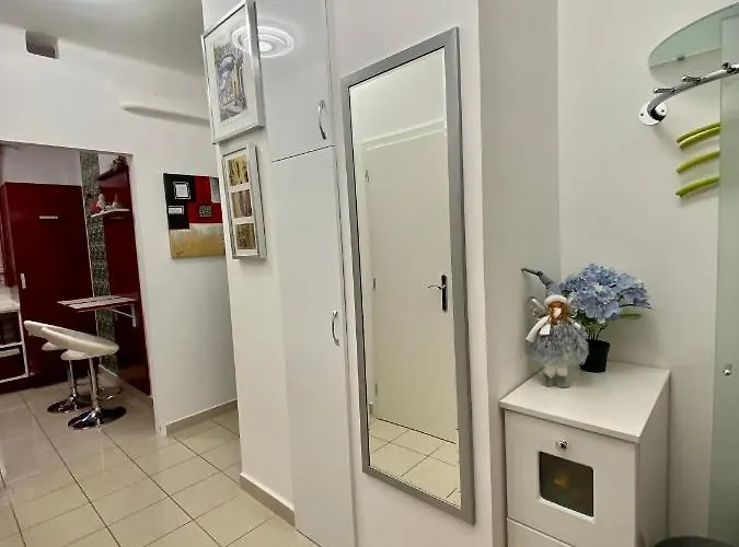 On Gellert Hill Downtown With Free Garage & Castle View * Budapesta