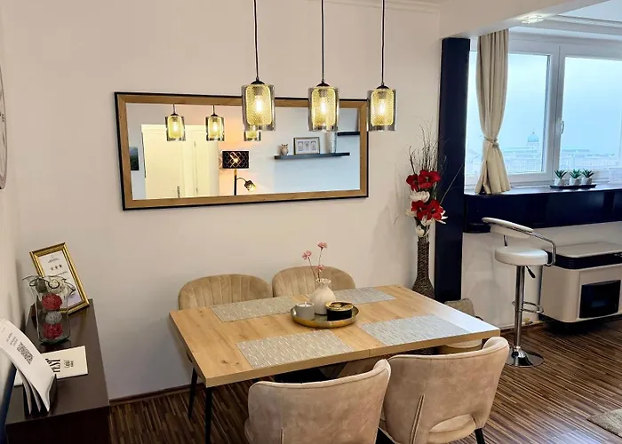 דירה On Gellert Hill Downtown With Free Garage & Castle View *