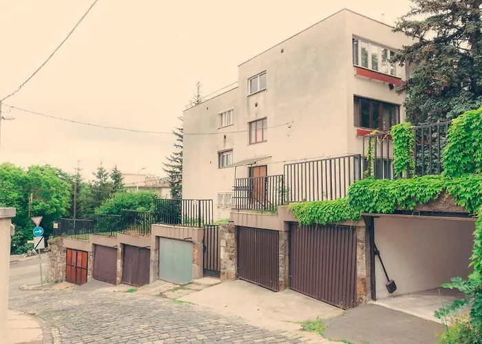 Appartement On Gellert Hill Downtown With Free Garage & Castle View *